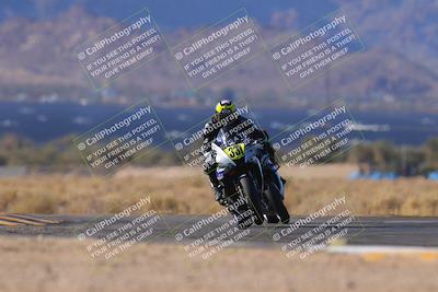 media/Dec-17-2023-CVMA (Sun) [[bf0c04832d]]/Race 2 Amateur Supersport Open/